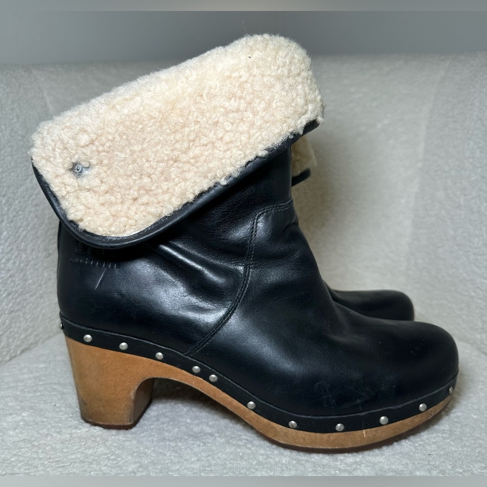 UGG Lynnea 1958 black leather boots booties fold over shearling‎ warm cozy thick
